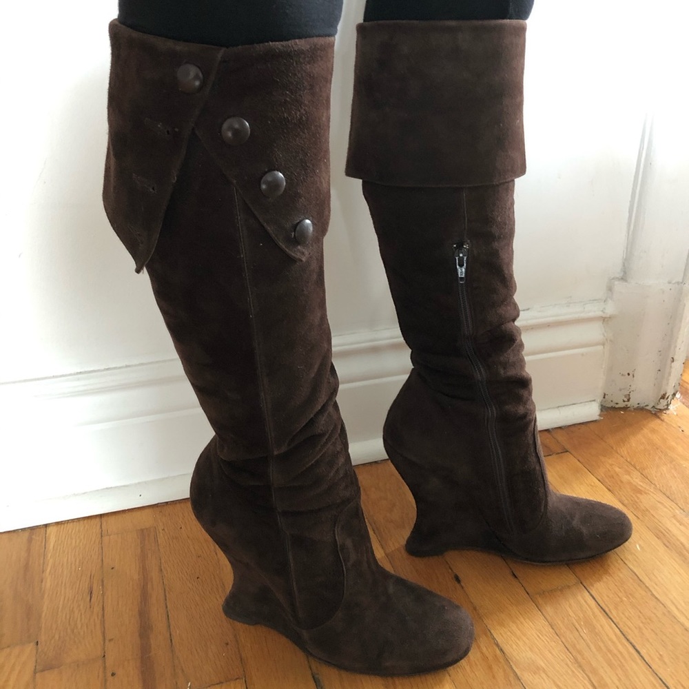 BCBG Max Azria Collection brown suede wedge boots